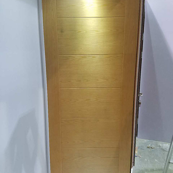 Oak wooden flush door